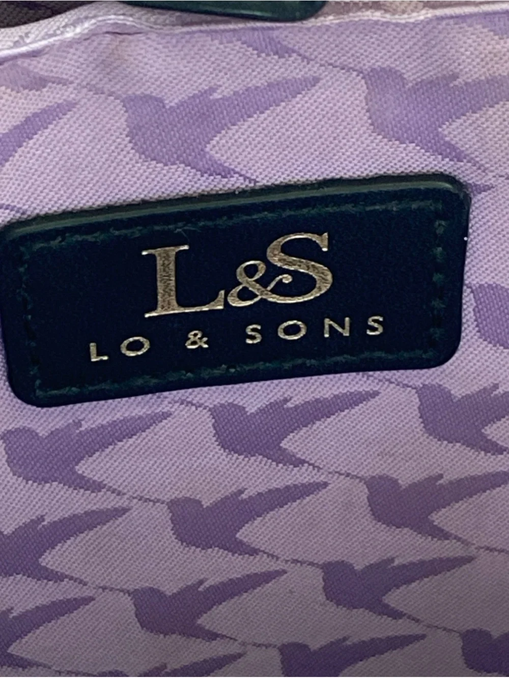 Lo & Sons spacious black